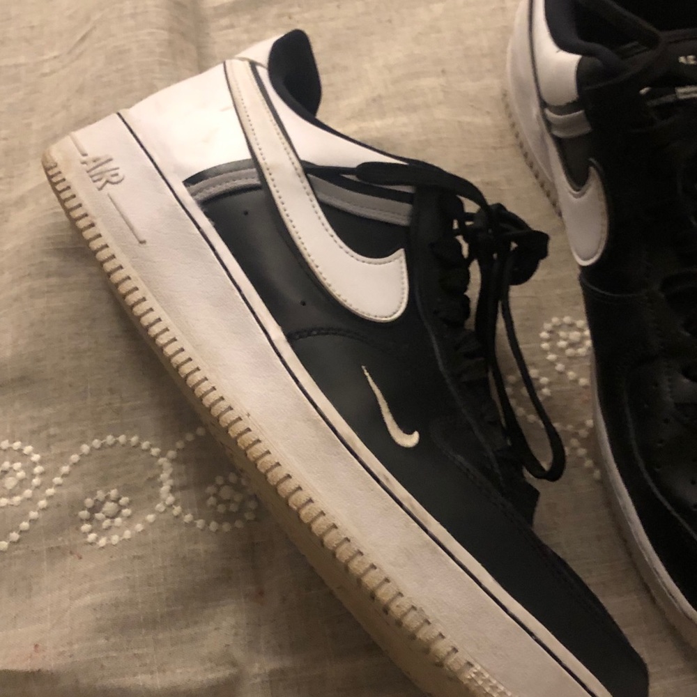 Nike Air Leather Mens Sneakers